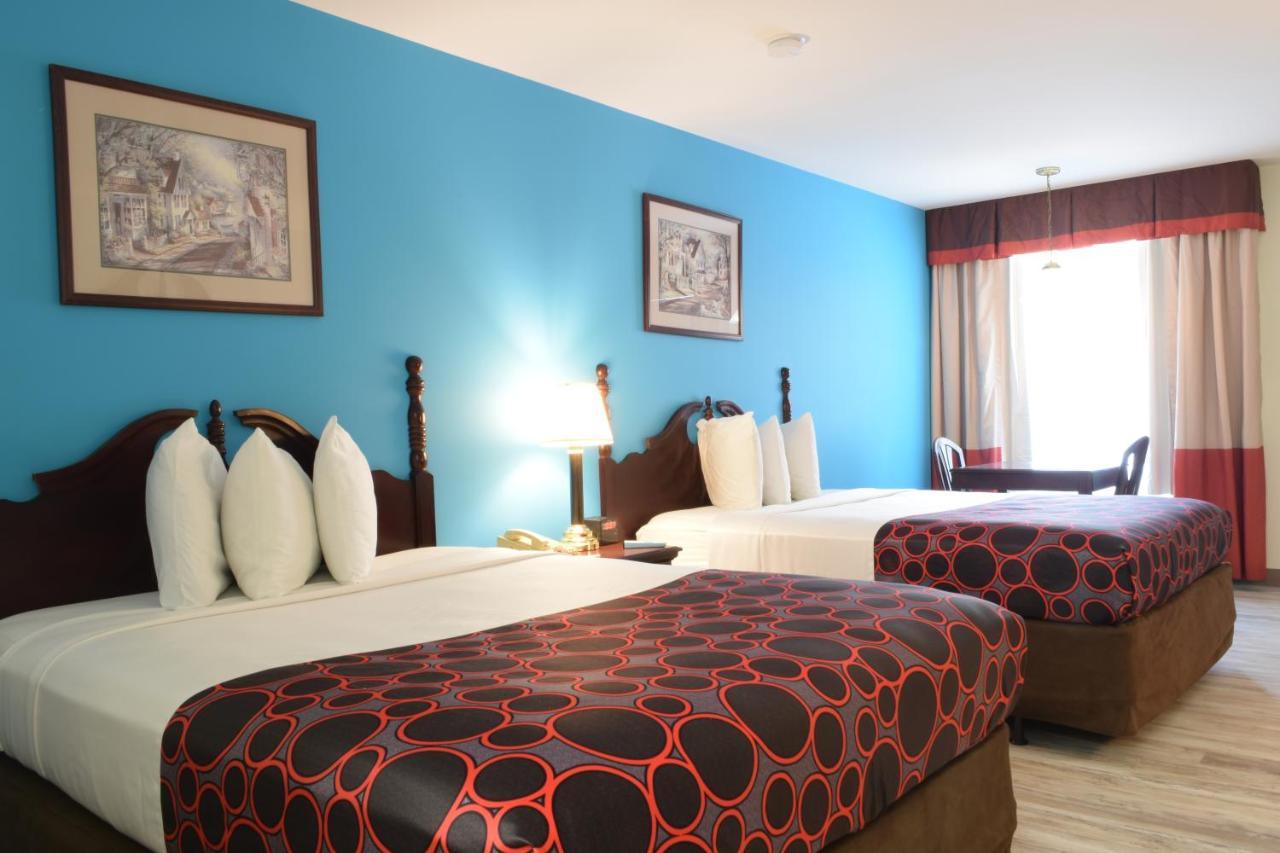 Hilltop Inn & Suites, Near Foxwoods Casino North Stonington Exteriör bild