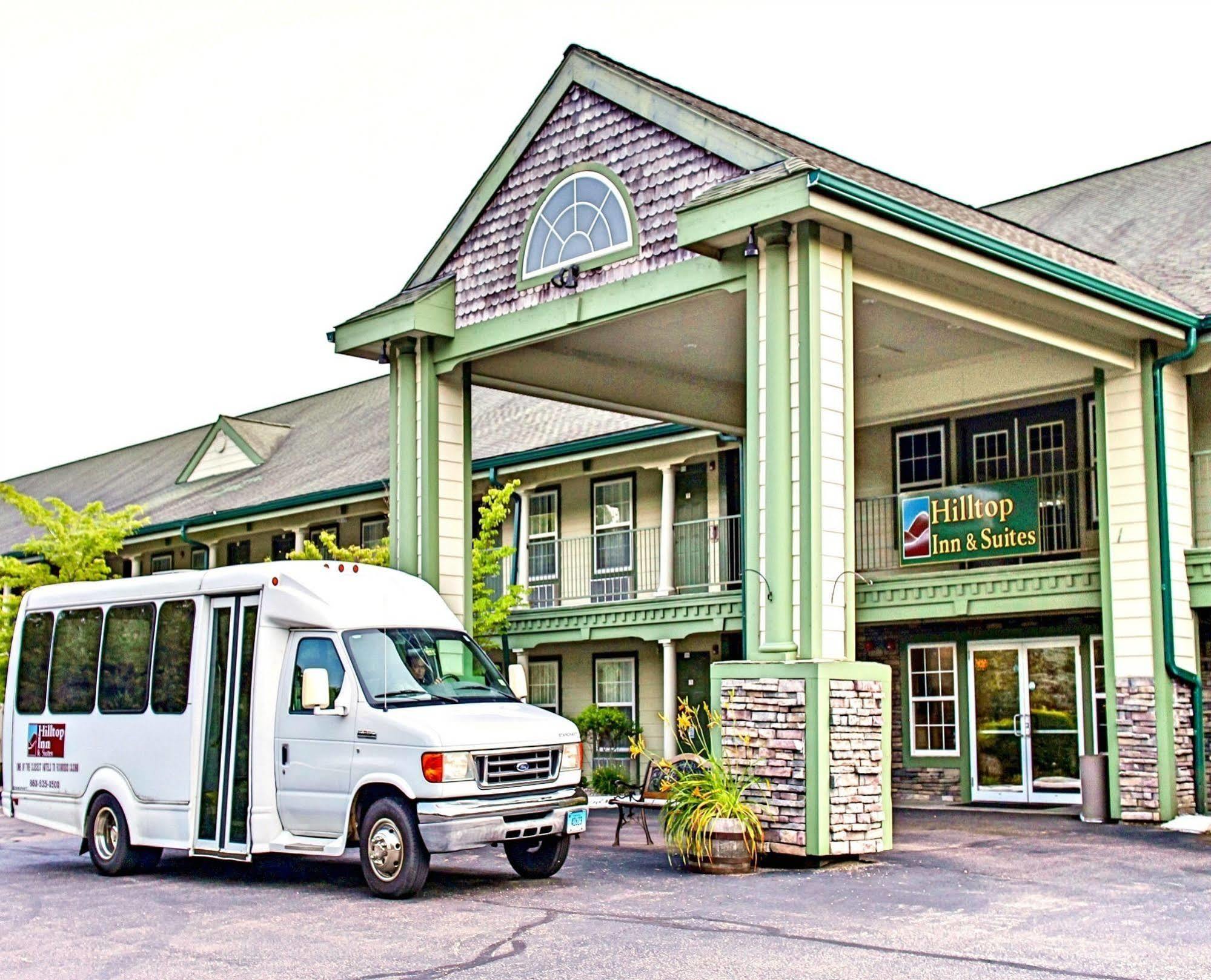 Hilltop Inn & Suites, Near Foxwoods Casino North Stonington Exteriör bild